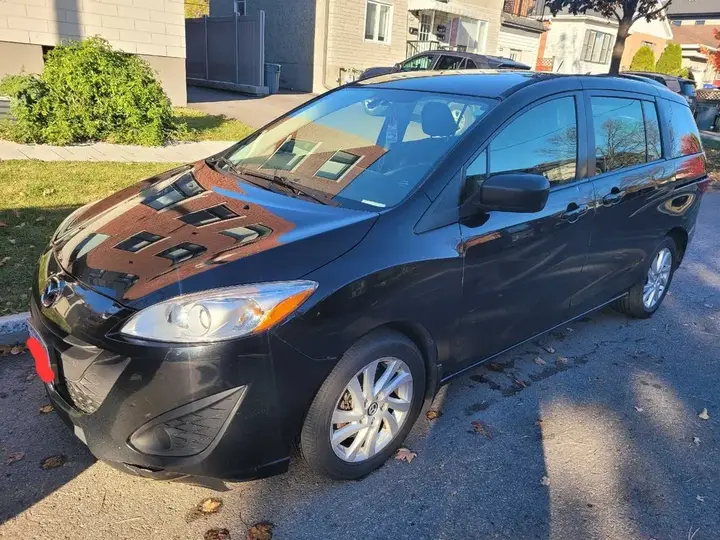 Mazda 5