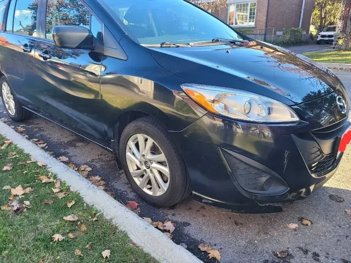 Mazda 5 2017 photo 2