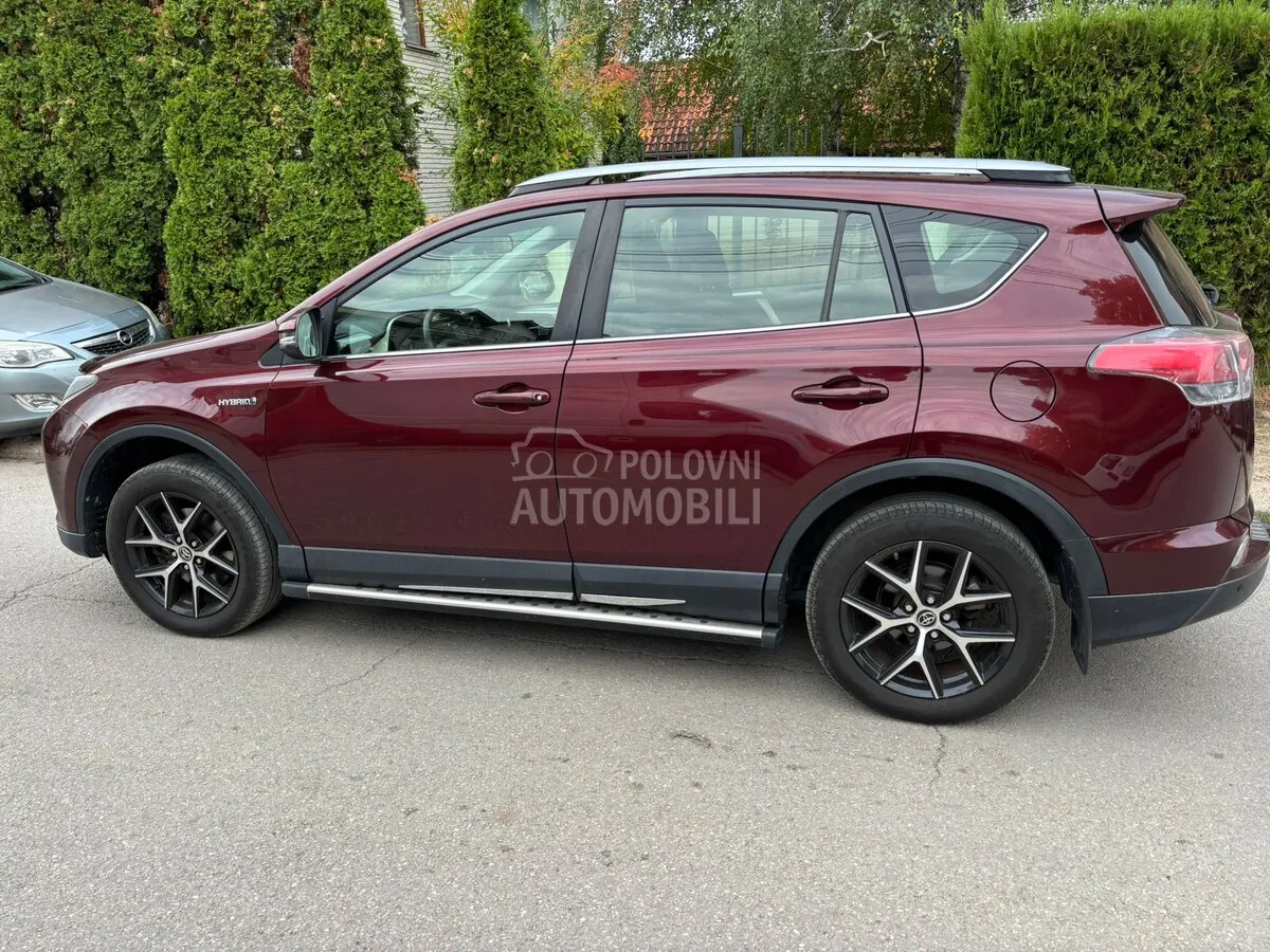 Toyota Rav 4 2017 photo 2