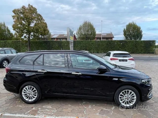 Fiat Tipo 2022 photo 2