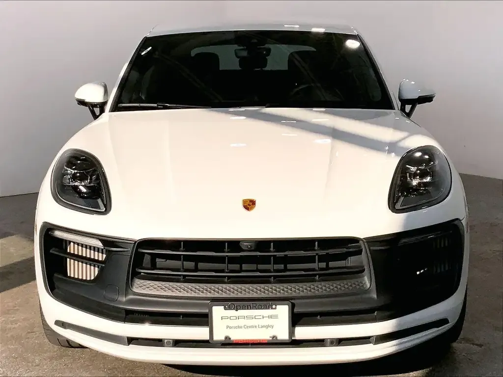 Porsche Macan 2023 photo 2