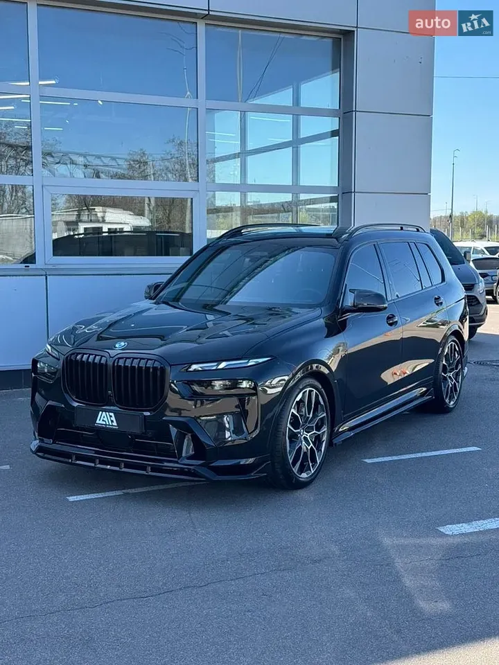 BMW X7 2023 photo 3