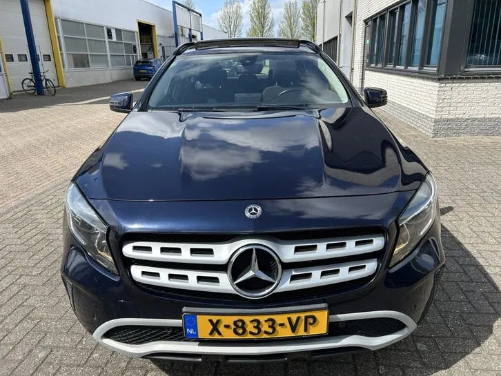 Mercedes-Benz Gla 2018 photo 2