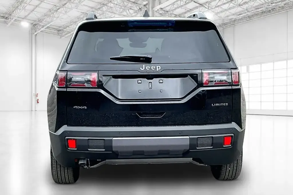 Jeep Cherokee 2026 photo 4