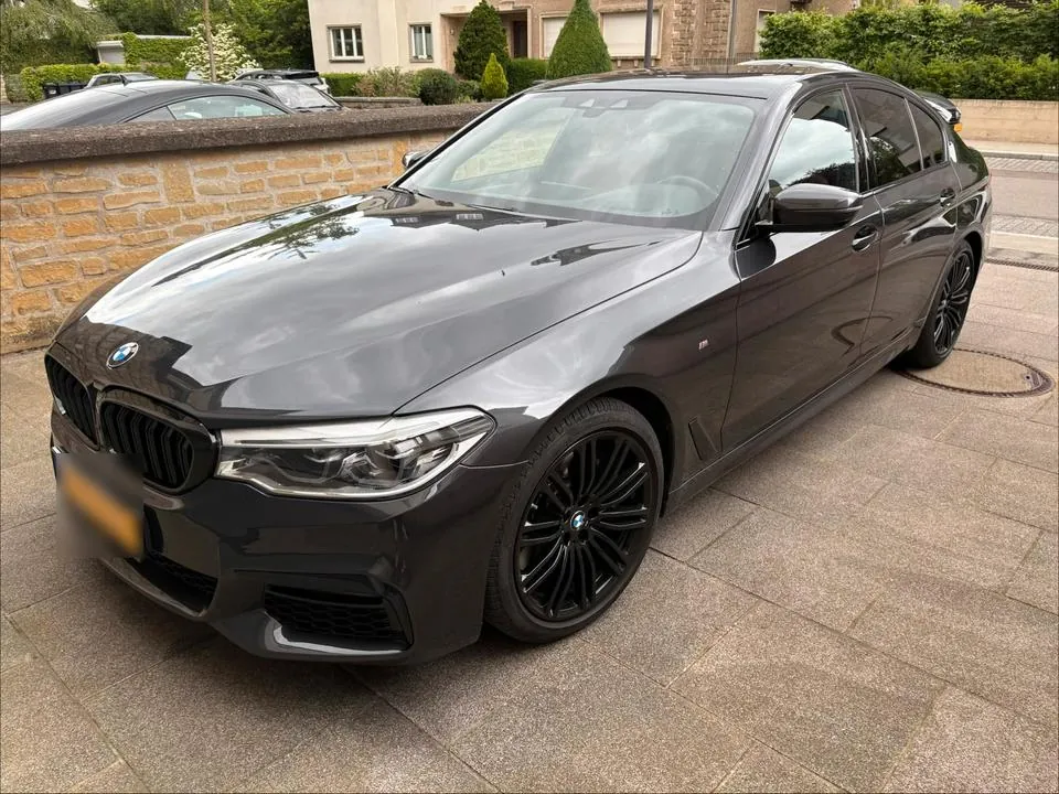 BMW 540I