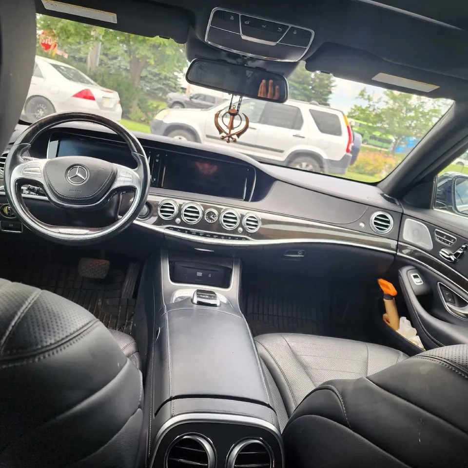 Mercedes-Benz S550
