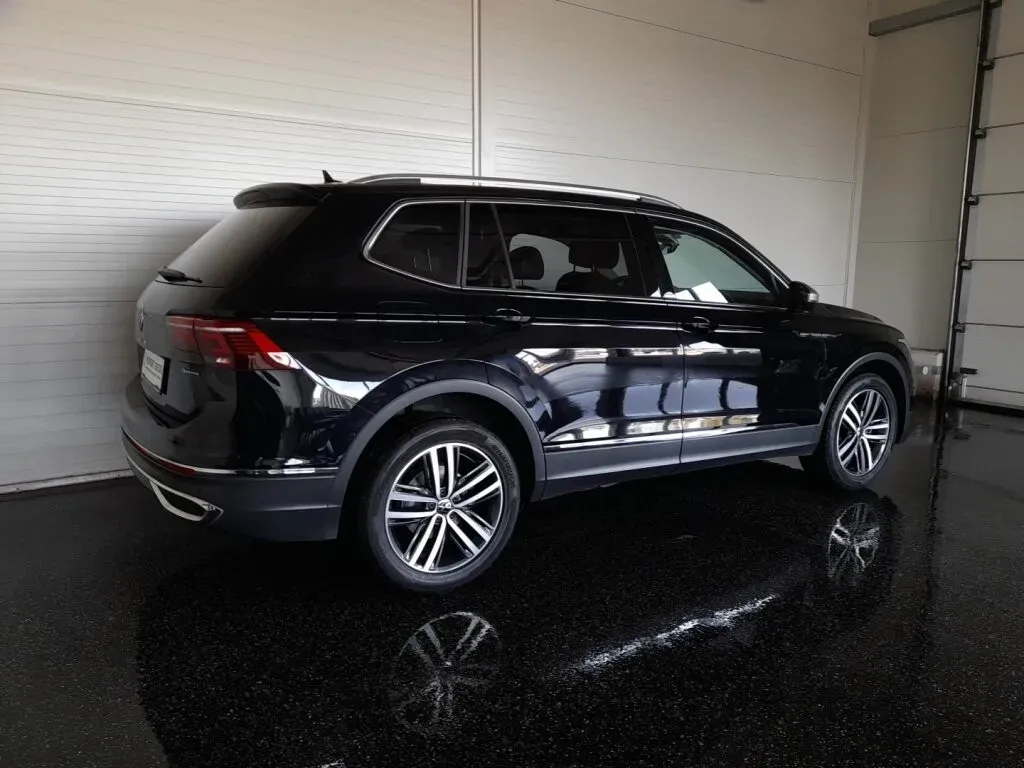 Volkswagen Tiguan 2022 photo 2