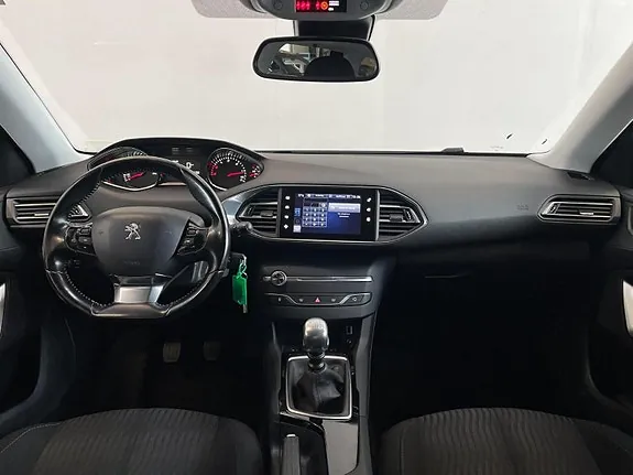 Peugeot 308 2016 photo 5
