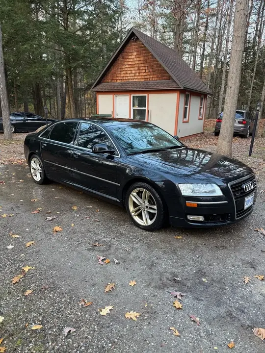 Audi A8 2008 photo 3