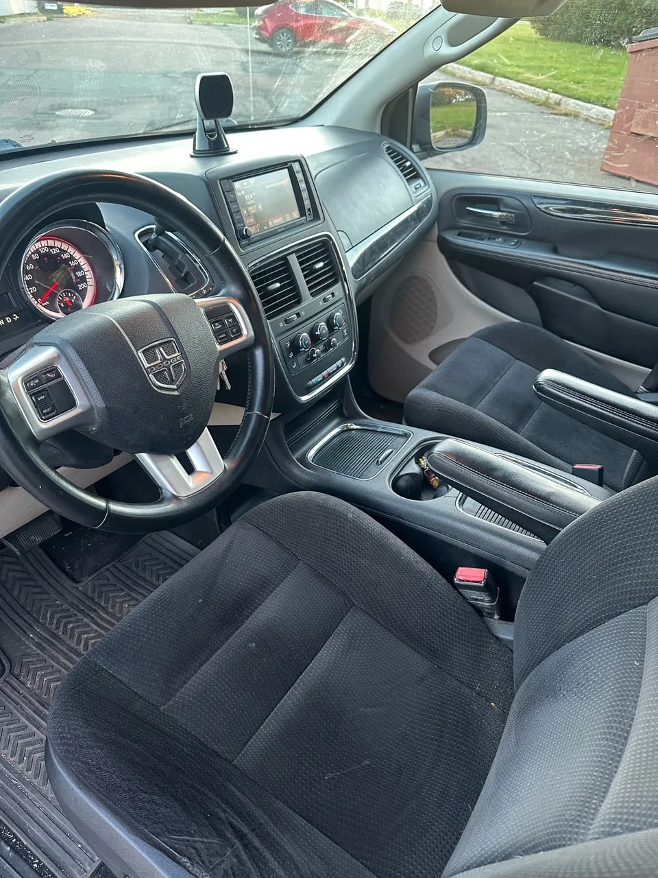 Dodge Grand Caravan 2014 photo 5