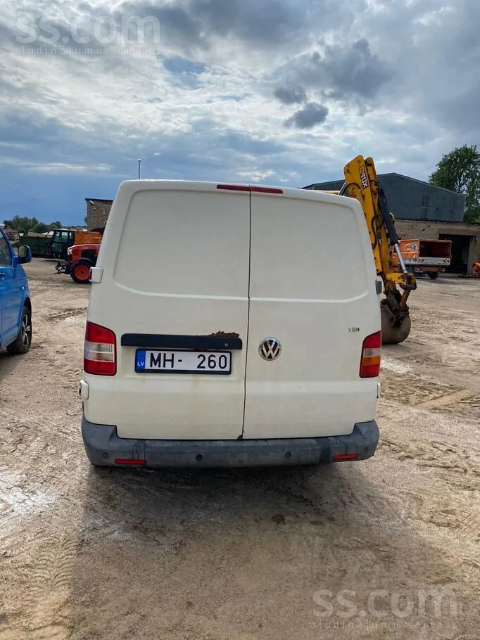 Volkswagen Transporter 2009 photo 5