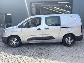 Opel Combo 2021 photo 2