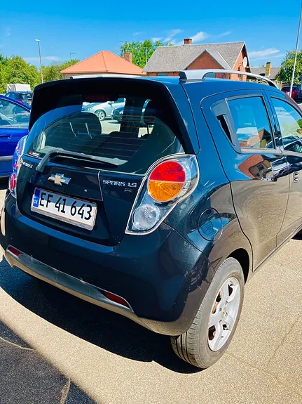 Chevrolet Spark 2011 photo 2