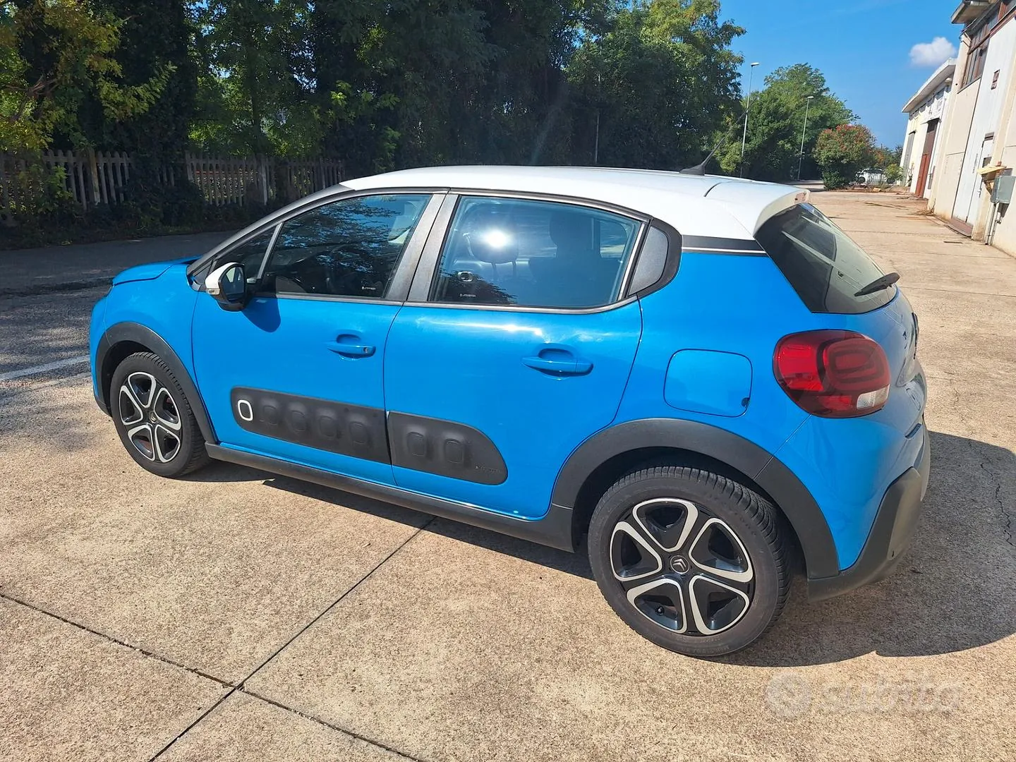 Citroen C3 2018 photo 3