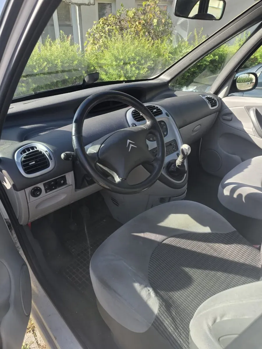 Citroen Xsara 2010 photo 2
