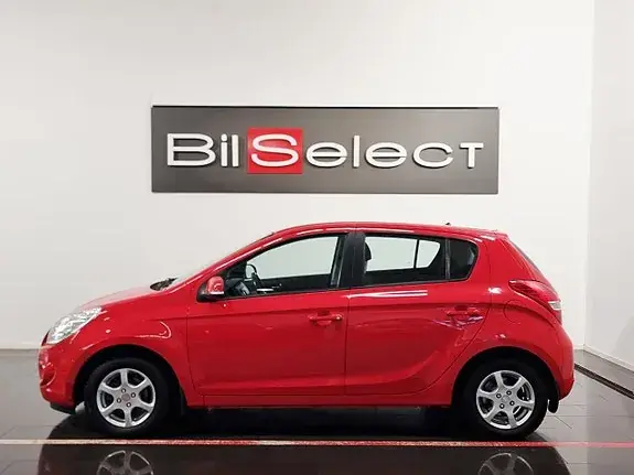 Hyundai I20 2011 photo 2
