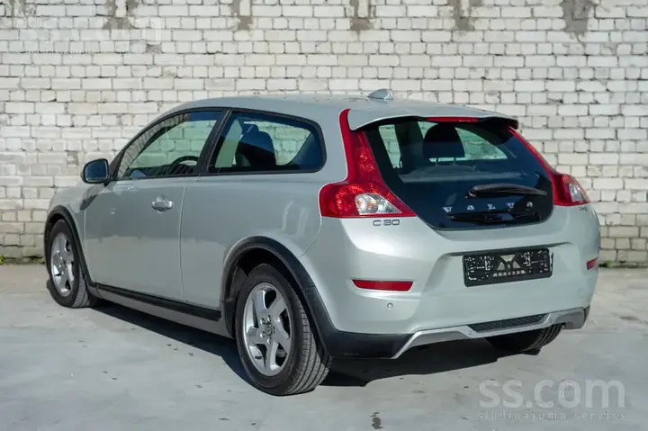 Volvo C30 2010 photo 4
