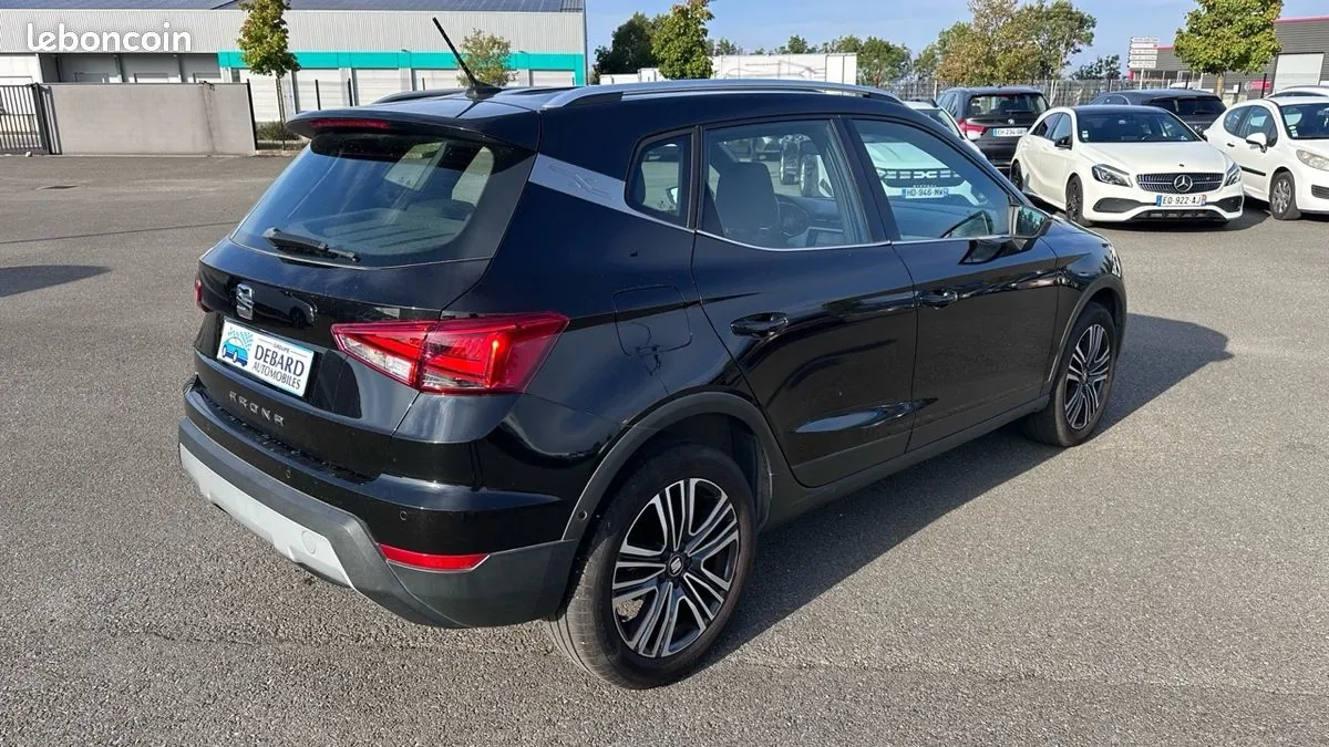 Seat Arona 2019 photo 5