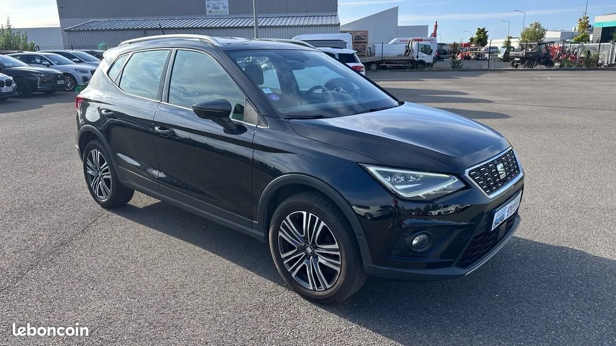 Seat Arona 2019 photo 3
