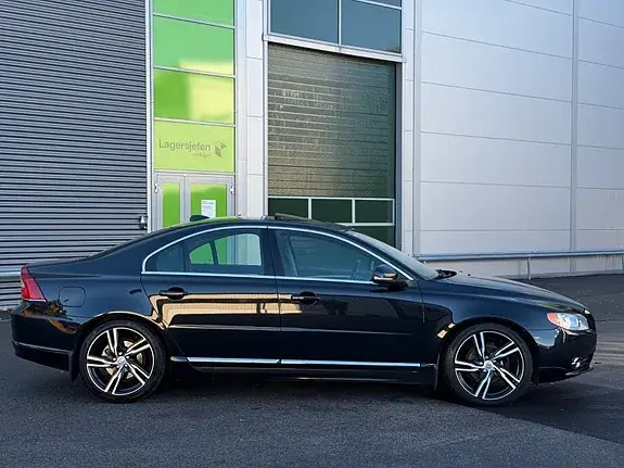 Volvo S80 2012 photo 3