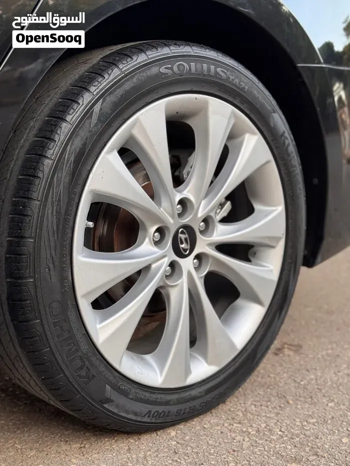 Hyundai Grandeur 2013 photo 4