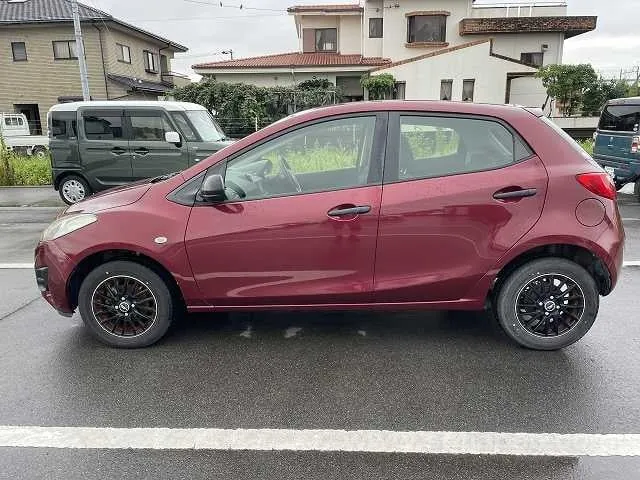 Mazda Demio 2011 photo 5