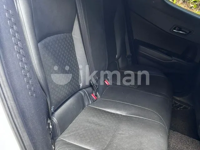 Toyota Chr 2017 photo 5