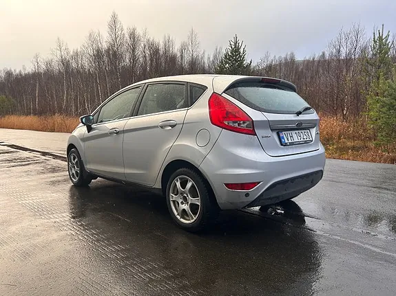 Ford Fiesta 2009 photo 5