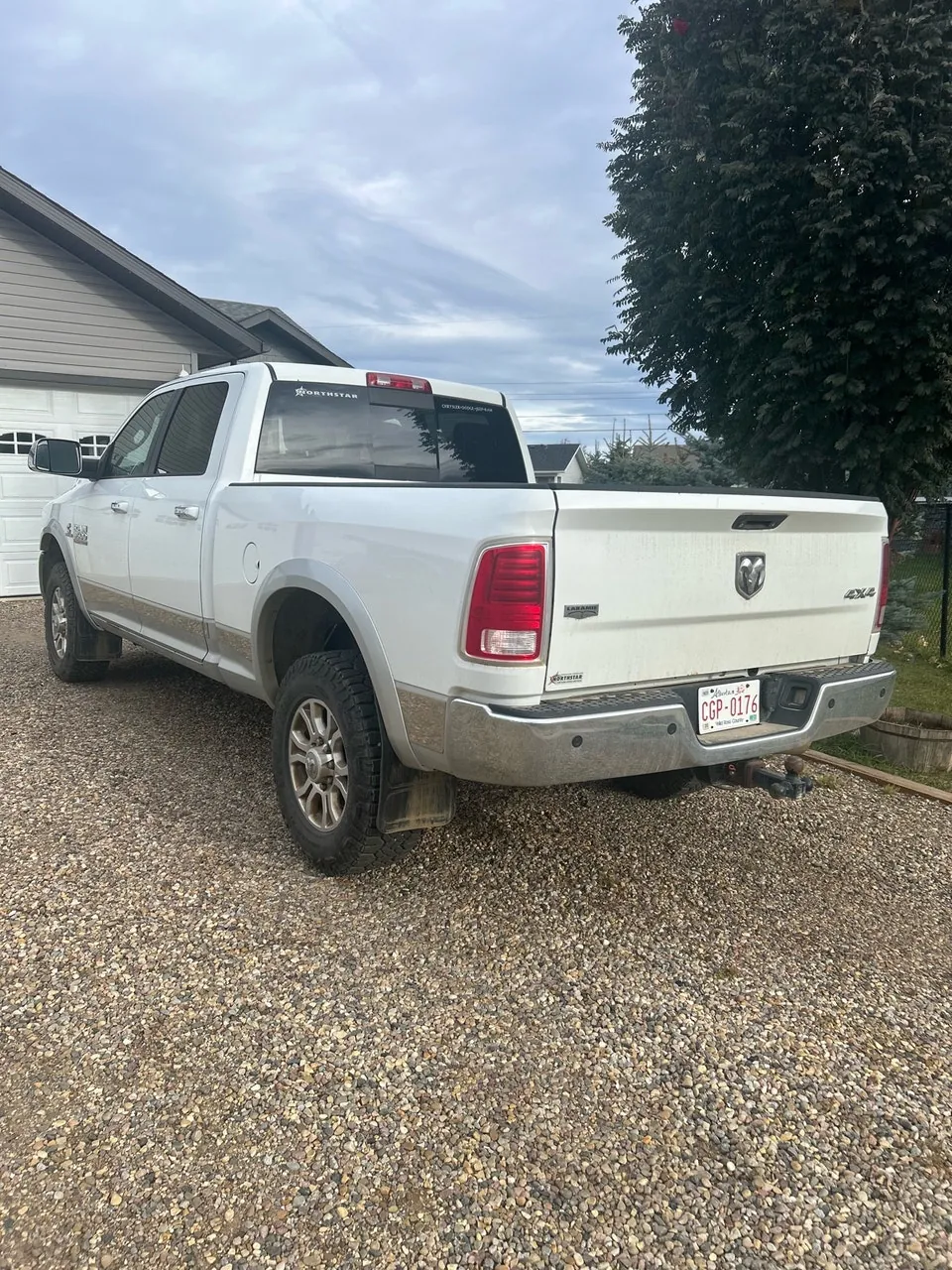 Ram 3500 Laramie 2014 photo 3
