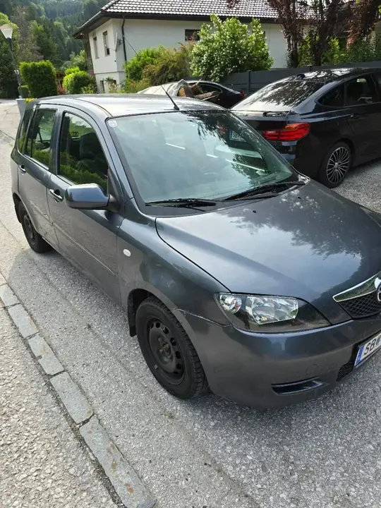 Mazda Mazda2
