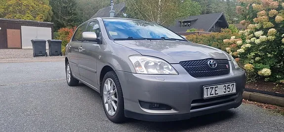 Toyota Corolla 2003 photo 3