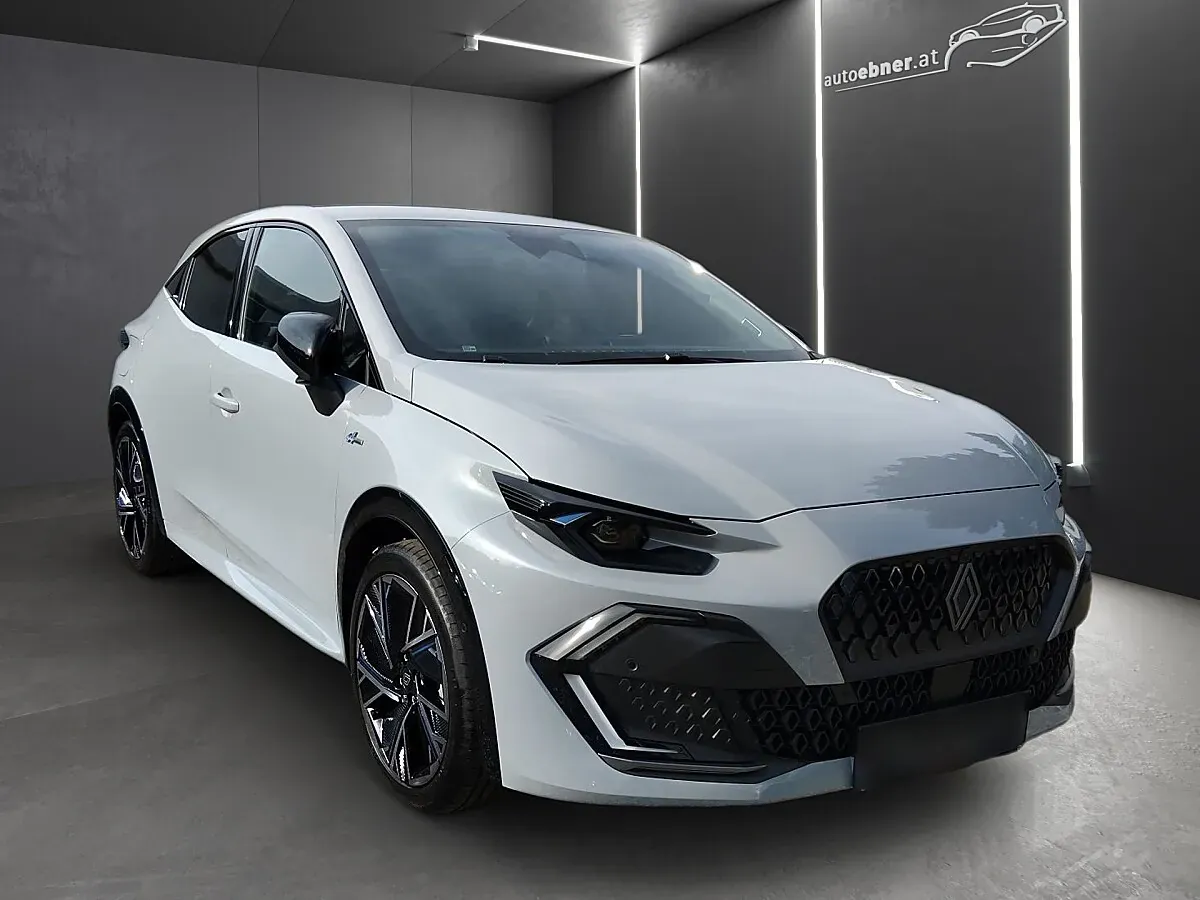Renault Clio photo 3