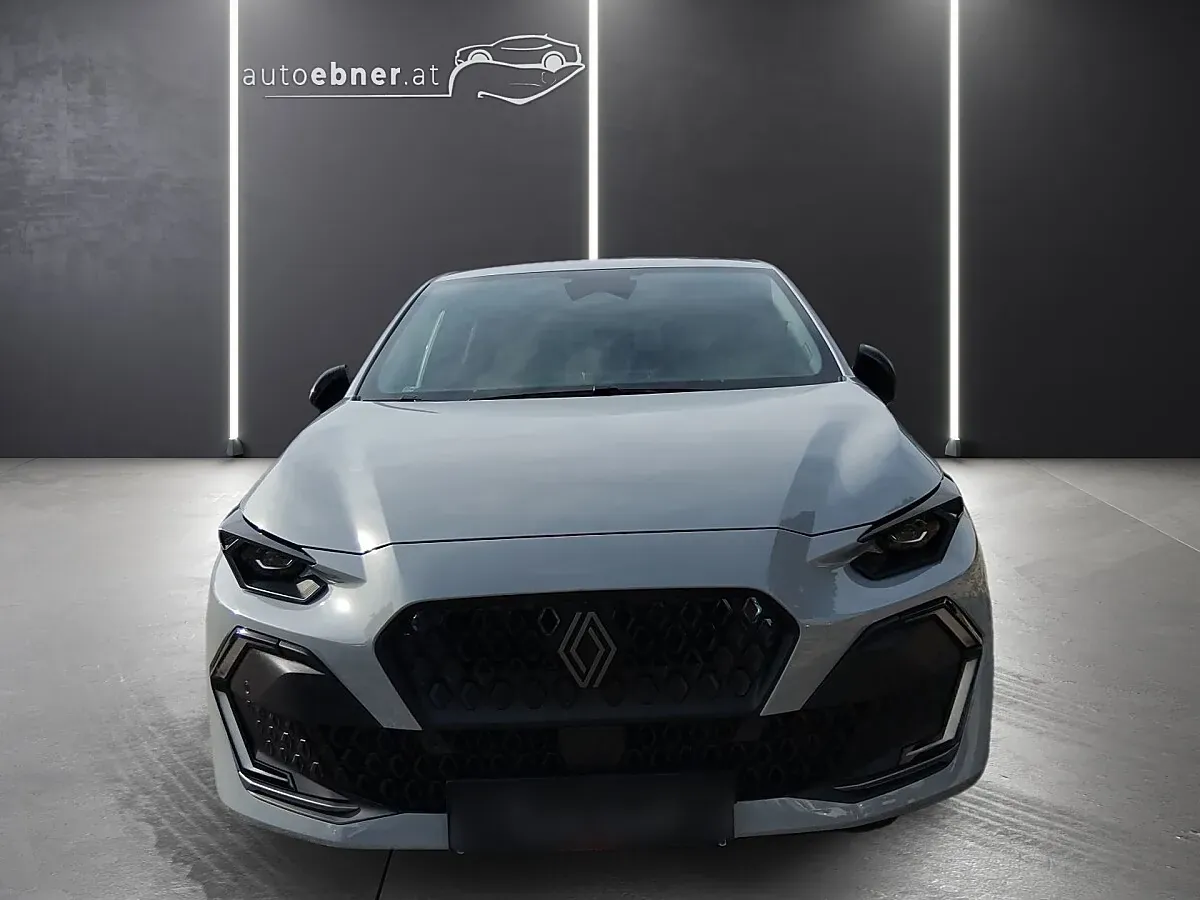 Renault Clio photo 2