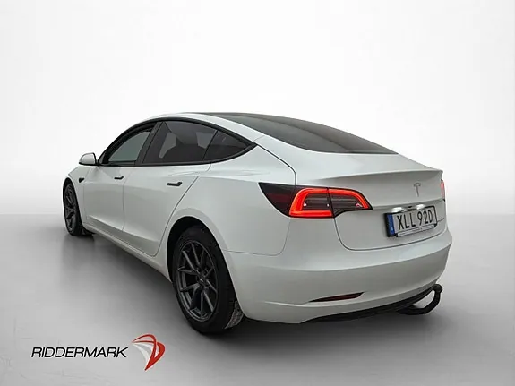 Tesla Model 3 2022 photo 3