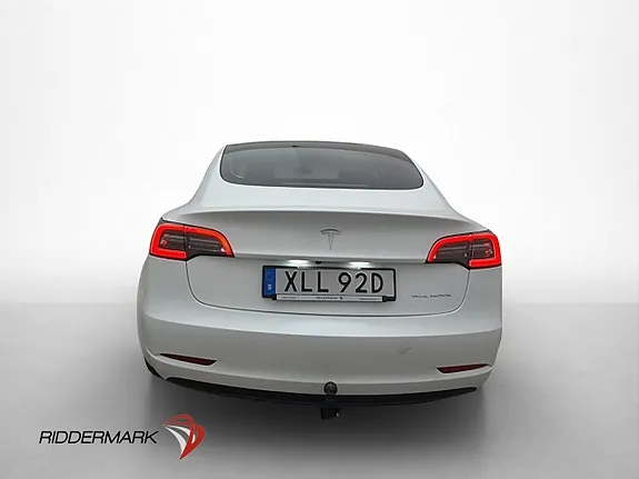Tesla Model 3 2022 photo 4