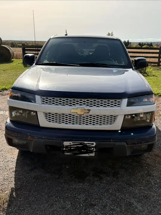 Chevrolet Colorado 2012 photo 2