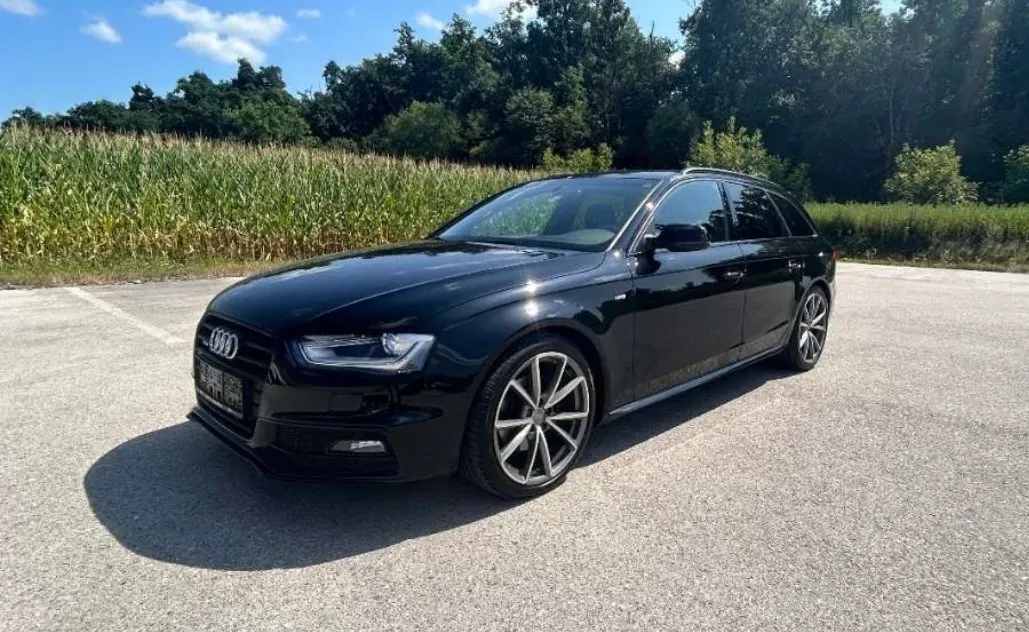 Audi A4 2015 photo 2