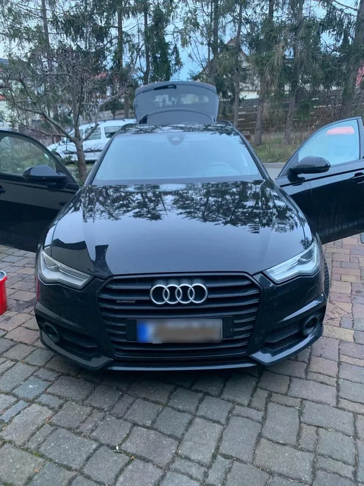 Audi A6 Avant Quattro