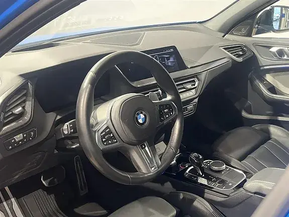 BMW M135I 2021 photo 3