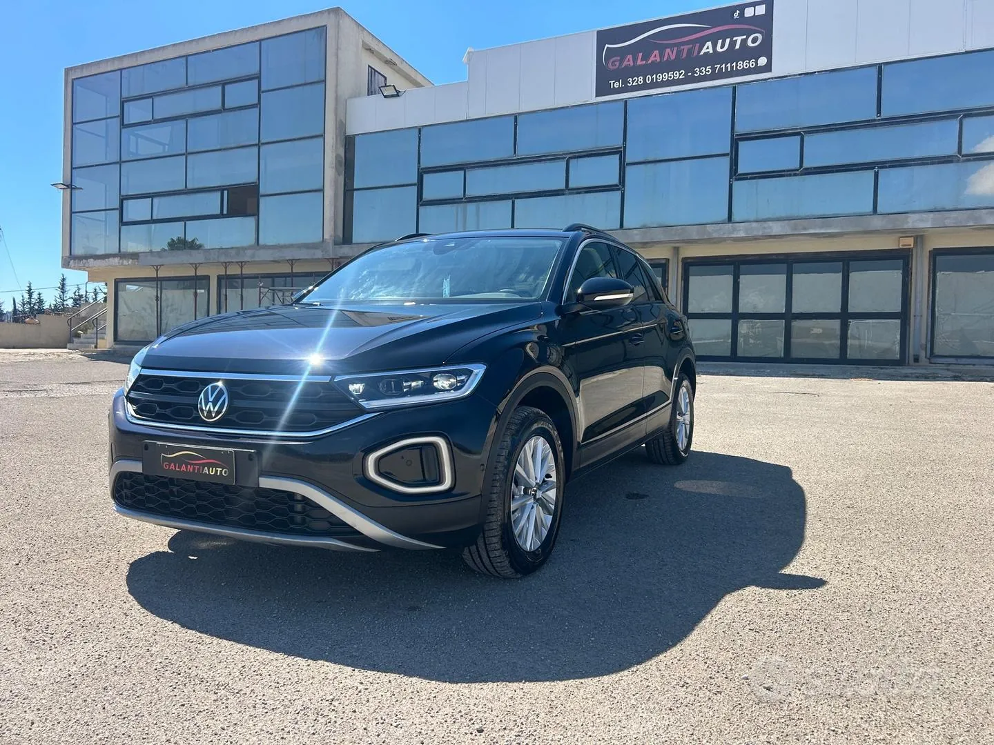 Volkswagen T-Roc 2025 photo 2