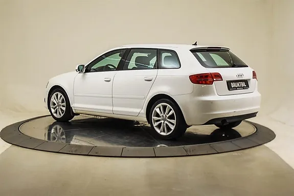 Audi A3 2013 photo 3