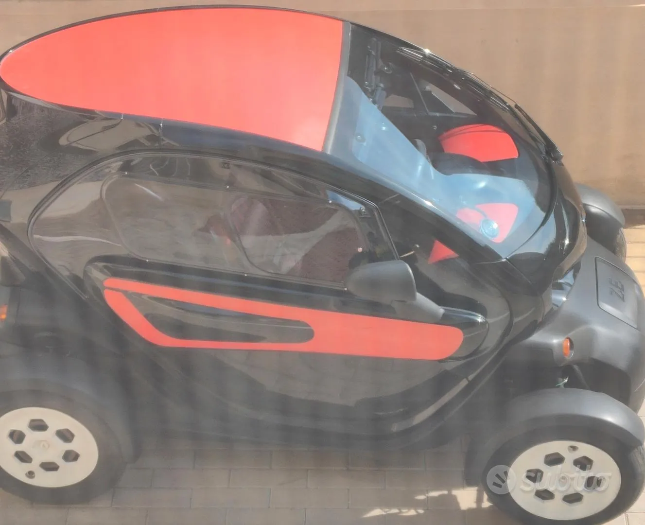 Renault Twizy 2012 photo 2