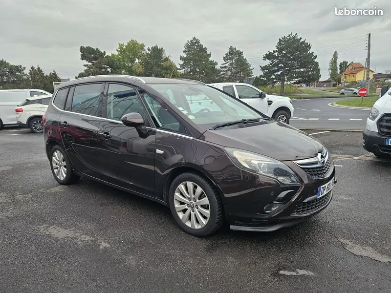 Opel Zafira Tourer 2015 photo 2