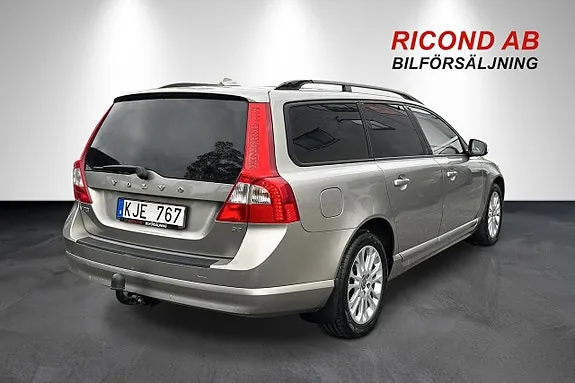 Volvo V70 2008 photo 3