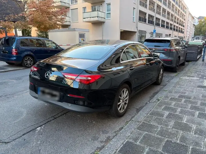 Mercedes-Benz Cla 180