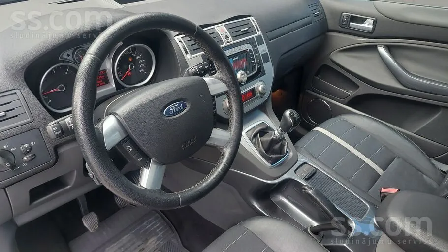 Ford Kuga 2011 photo 3