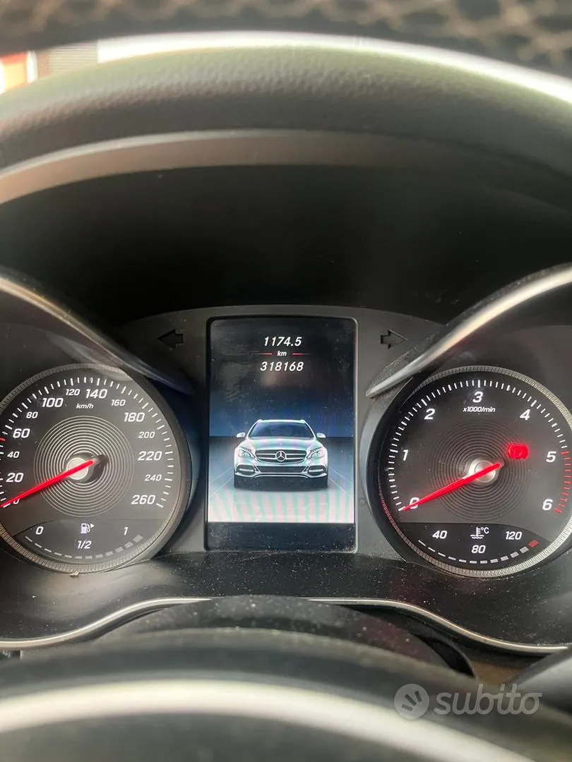 Mercedes-Benz C-Class 2017 photo 3