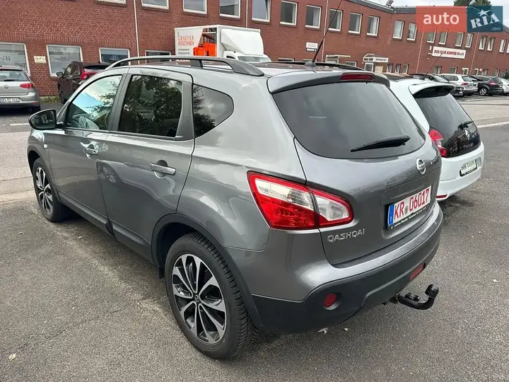 Nissan Qashqai 2013 photo 2
