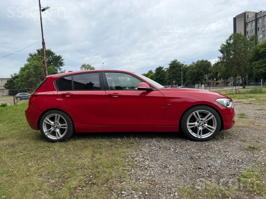 BMW 118D 2011 photo 5