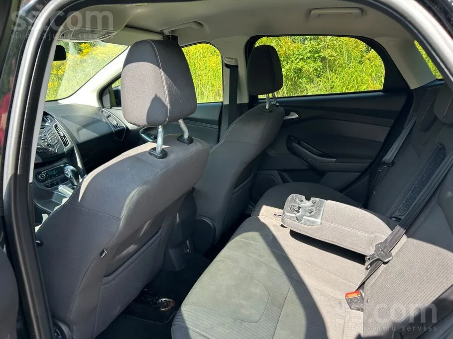 Ford Focus 2013 photo 4